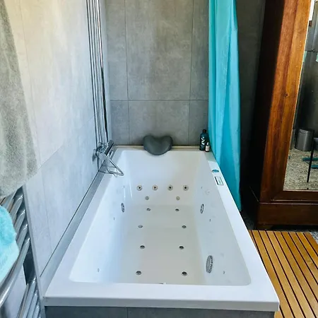 Panzió Le Cerisier Sivry-Courtry